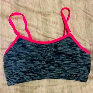 Sports bra